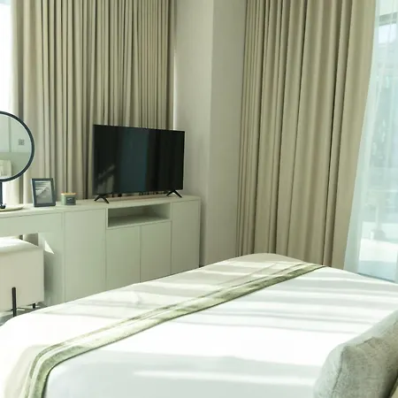 Pearlhouse Bahrain Apartment Manama Exterior photo