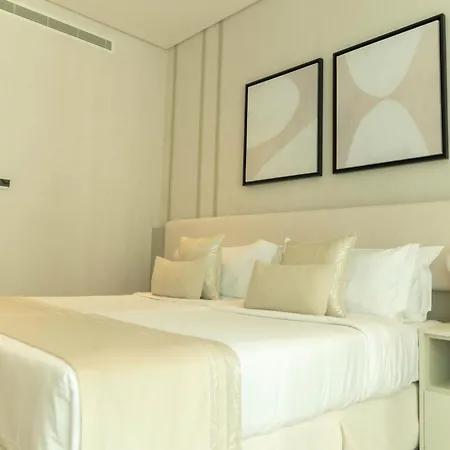 Pearlhouse Bahrain Apartment Manama Exterior photo