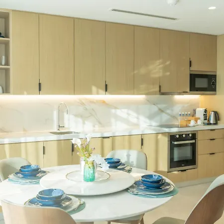 Pearlhouse Bahrain Apartment Manama Exterior photo